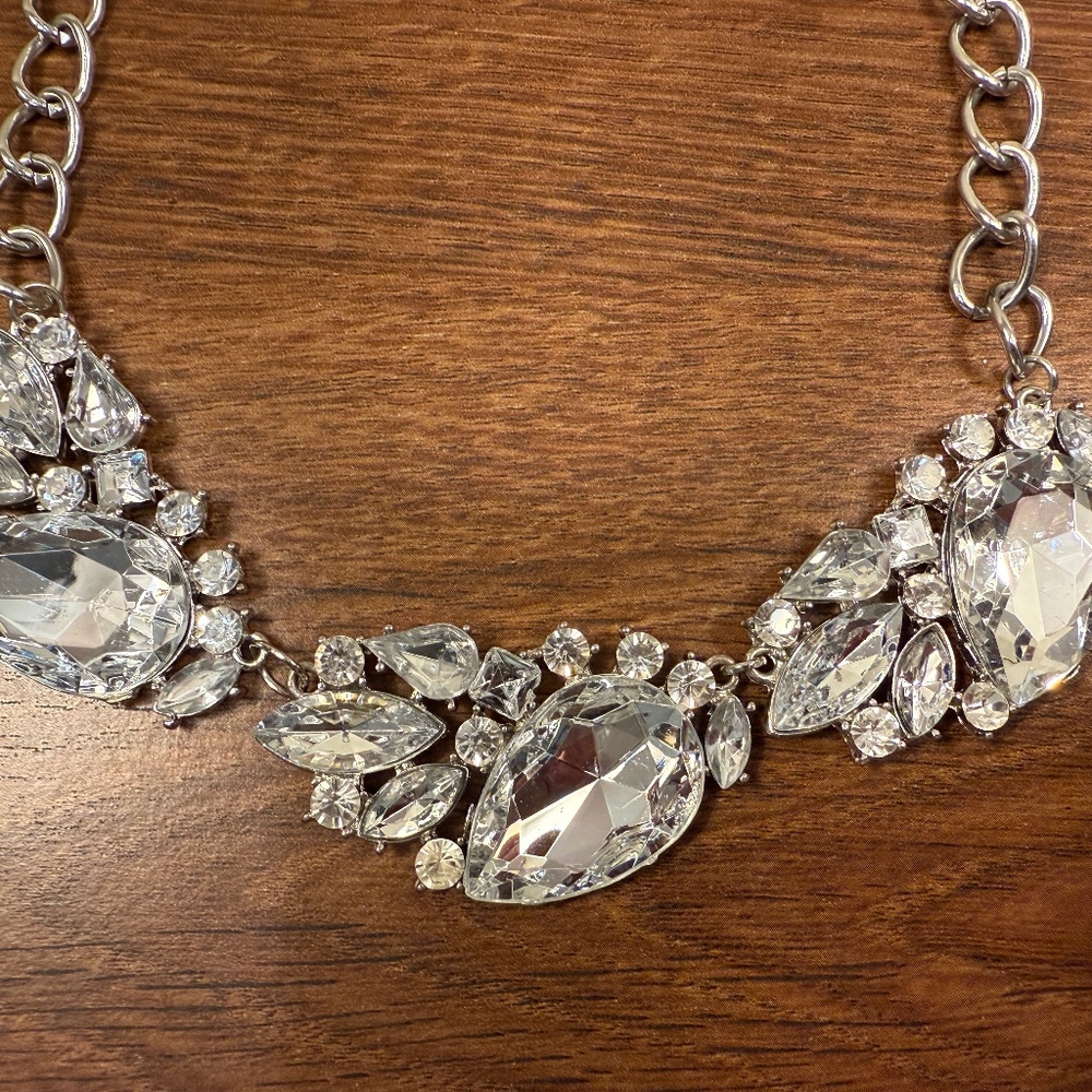 Rhinestone Statement Necklace - image 3
